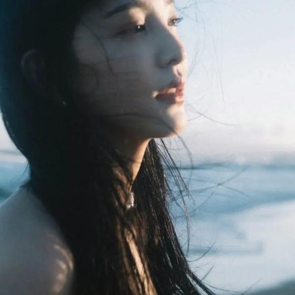 双重身份